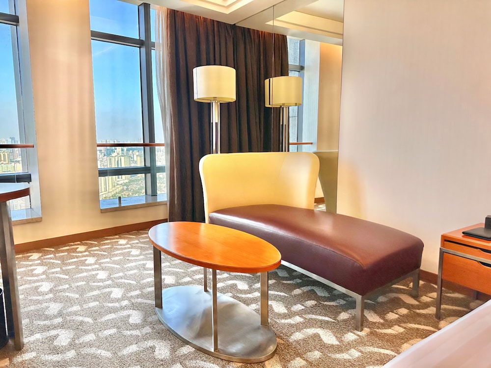 Swissotel Foshan 48/70
