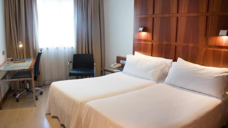 M Room, Single, Double Bed