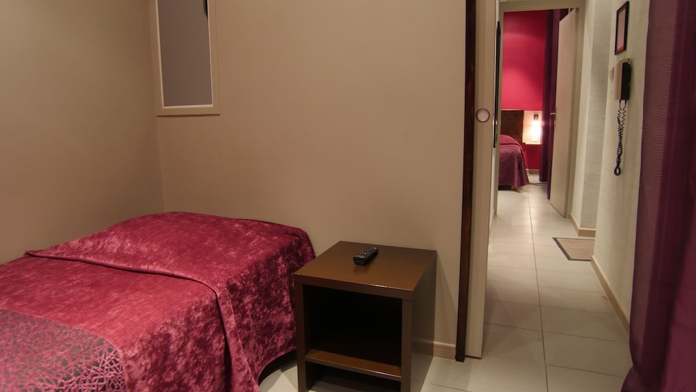 Hotel Savary 27/49