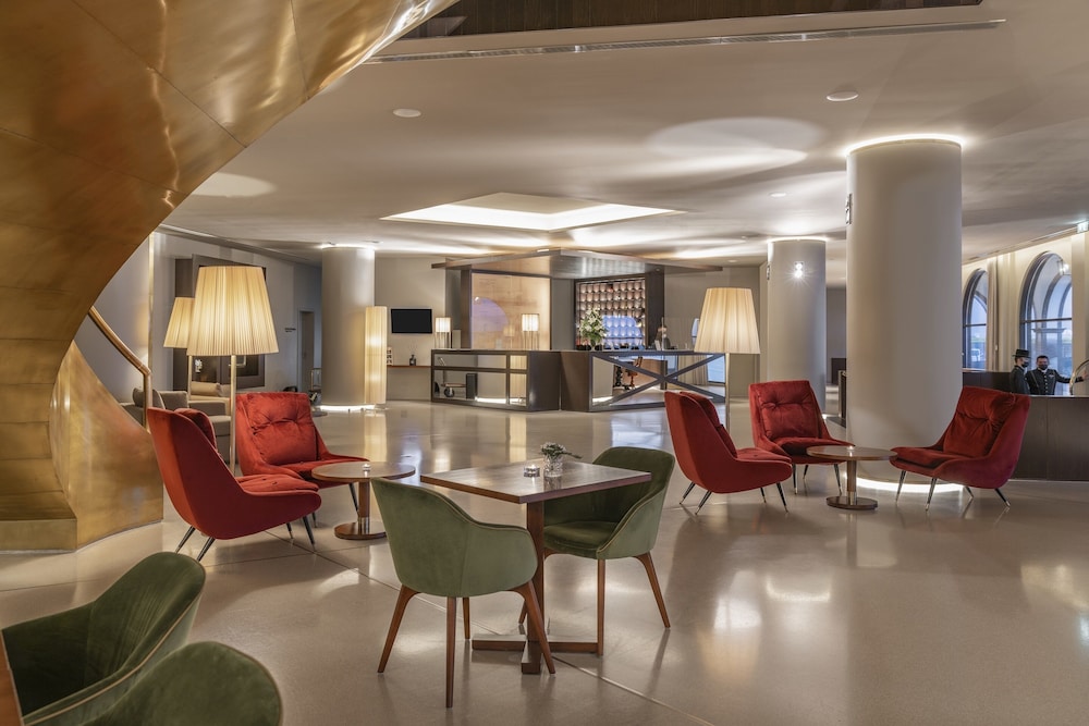 Grand Hotel Acores Atlantico 47/72