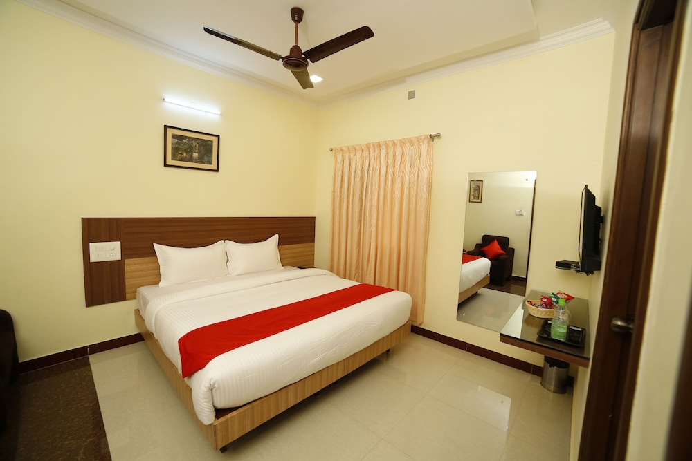 Hotel Sree Devi 13/29