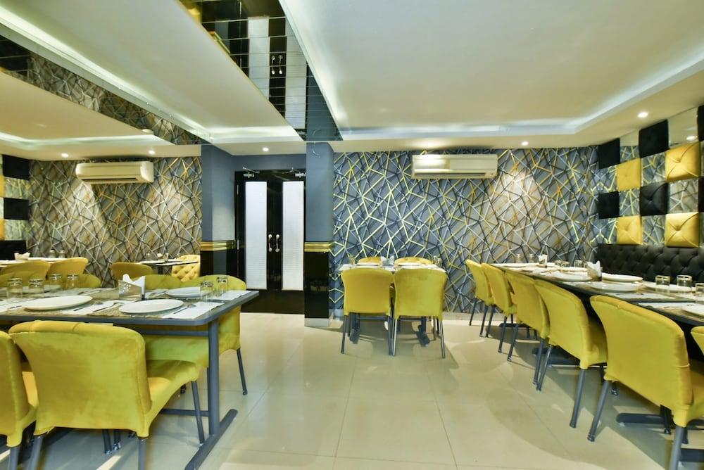 Oyo Rooms Shivala Road 25/25