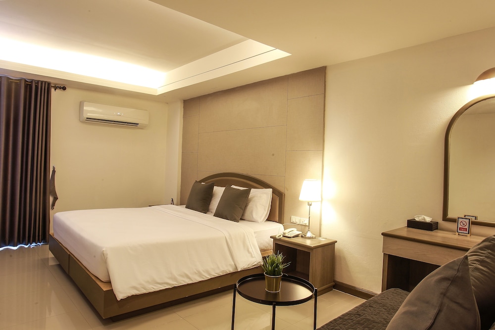 Lee Garden Bangkok 17/65