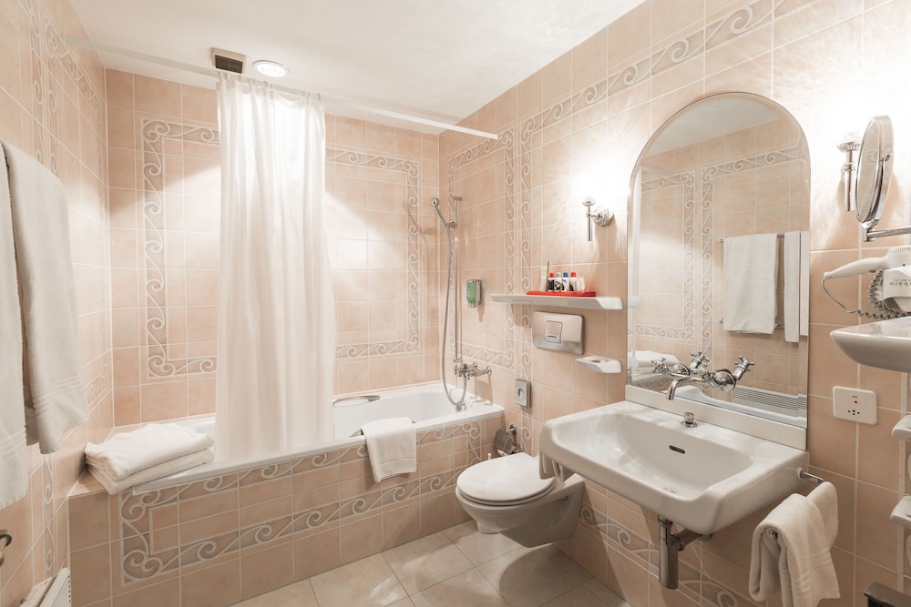 Grandhotel Giessbach 25/71