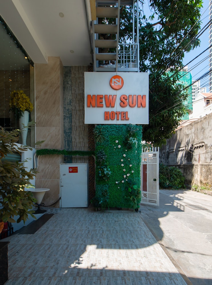 New Sun Hotel 1/50
