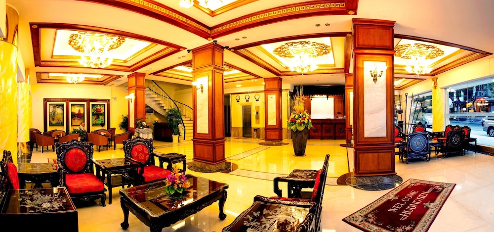 Huong Sen Hotel 64/71