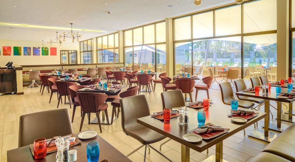 Tamarind Tree Hotel 35/50
