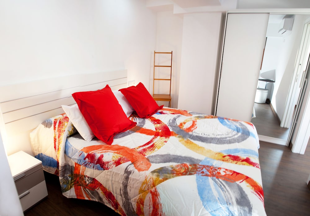 Color Suites Alicante 8/49