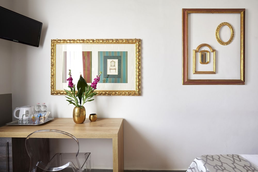 SETTE ANGELI ROOMS 61/72