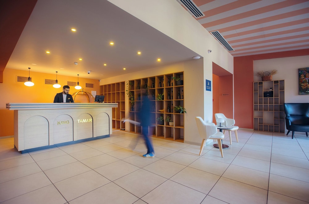 King Tamar Hotel By Luxuria Hotels 7/48