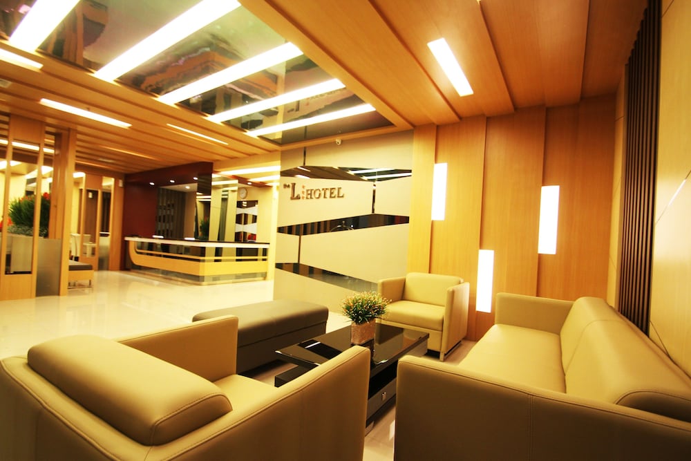 The L Hotel Entertainment 20/27