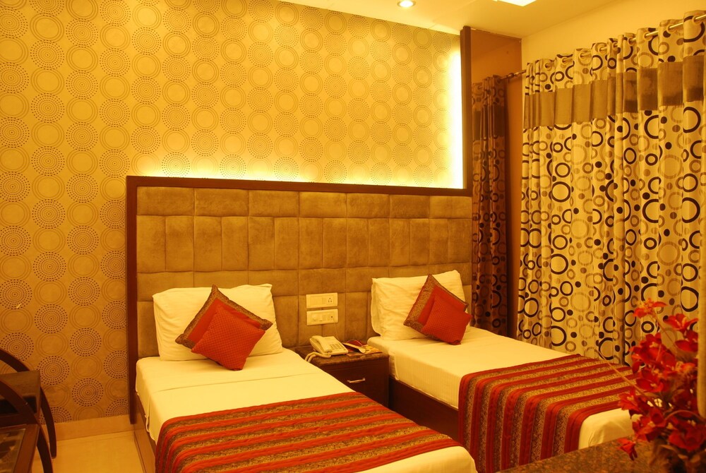 Hotel Yug Villa 16/33