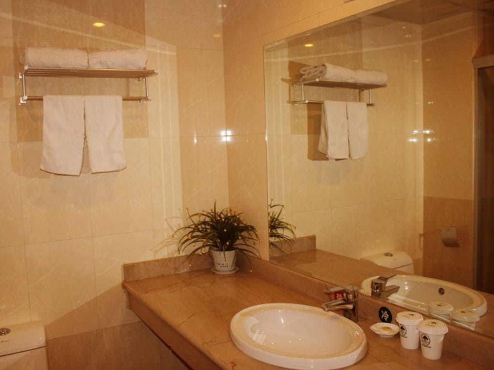 Greentree Inn Jiangsu Suqian Suyu District Education Bureau Express Hotel 55/57