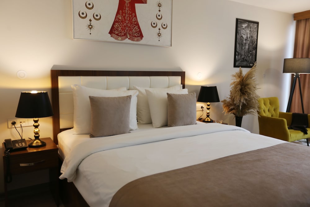 Cebeci Grand Hotel 12/47