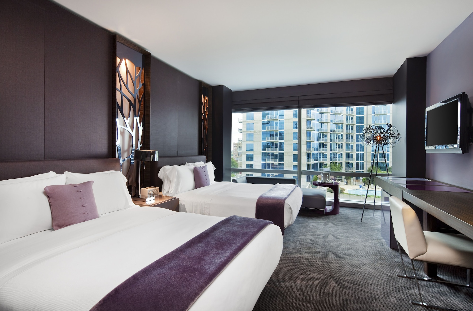 Fabulous, 2 Queen Beds