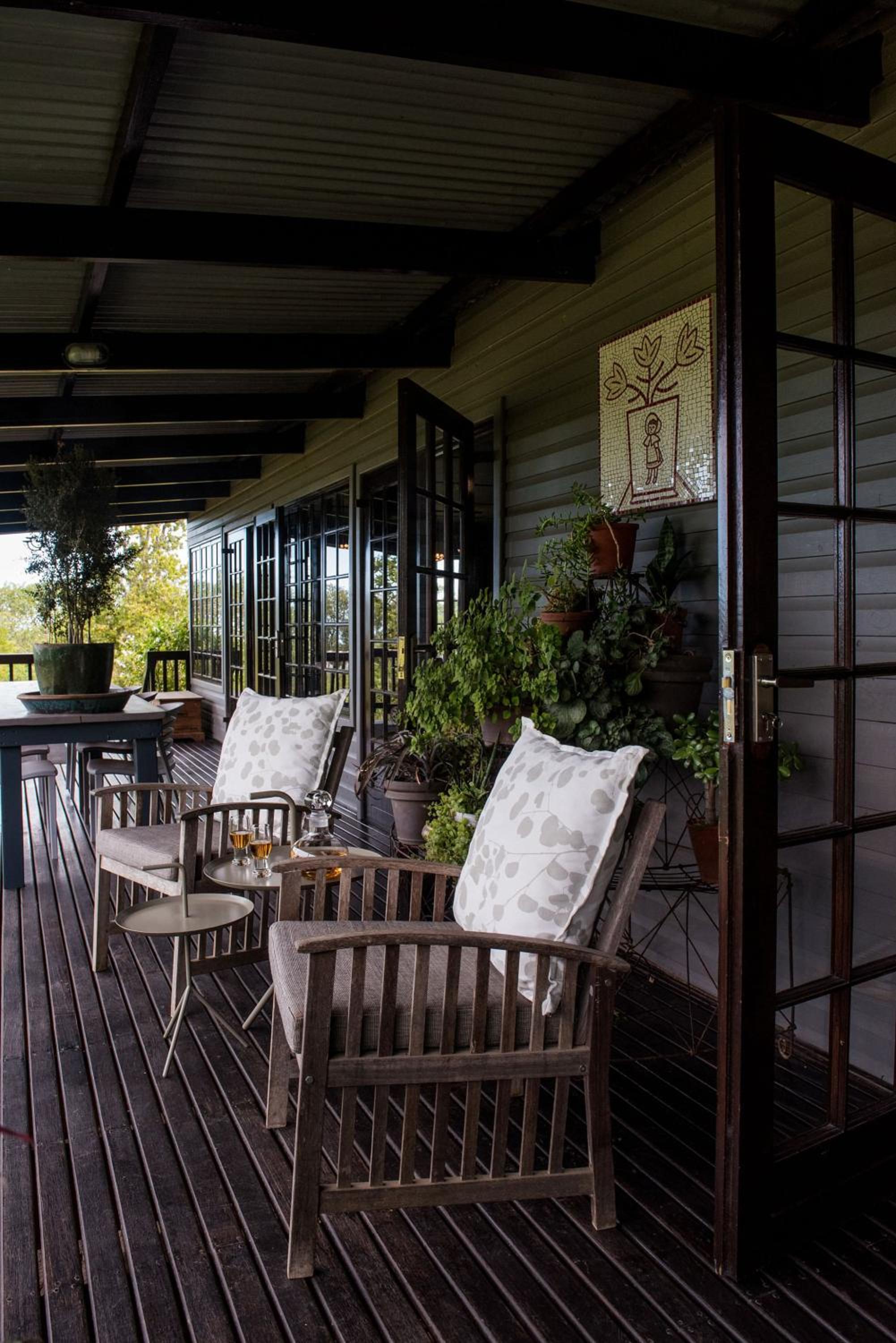 Woodcutters Forest Cottages 8/18