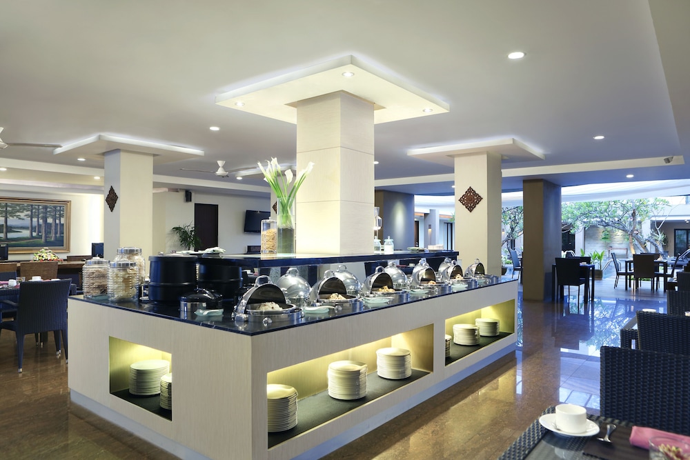 Lobby at Hotel Santika Kuta Bali, BALI