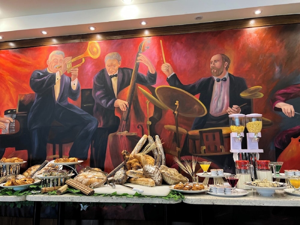 Mar Charbel Hotel 6/55