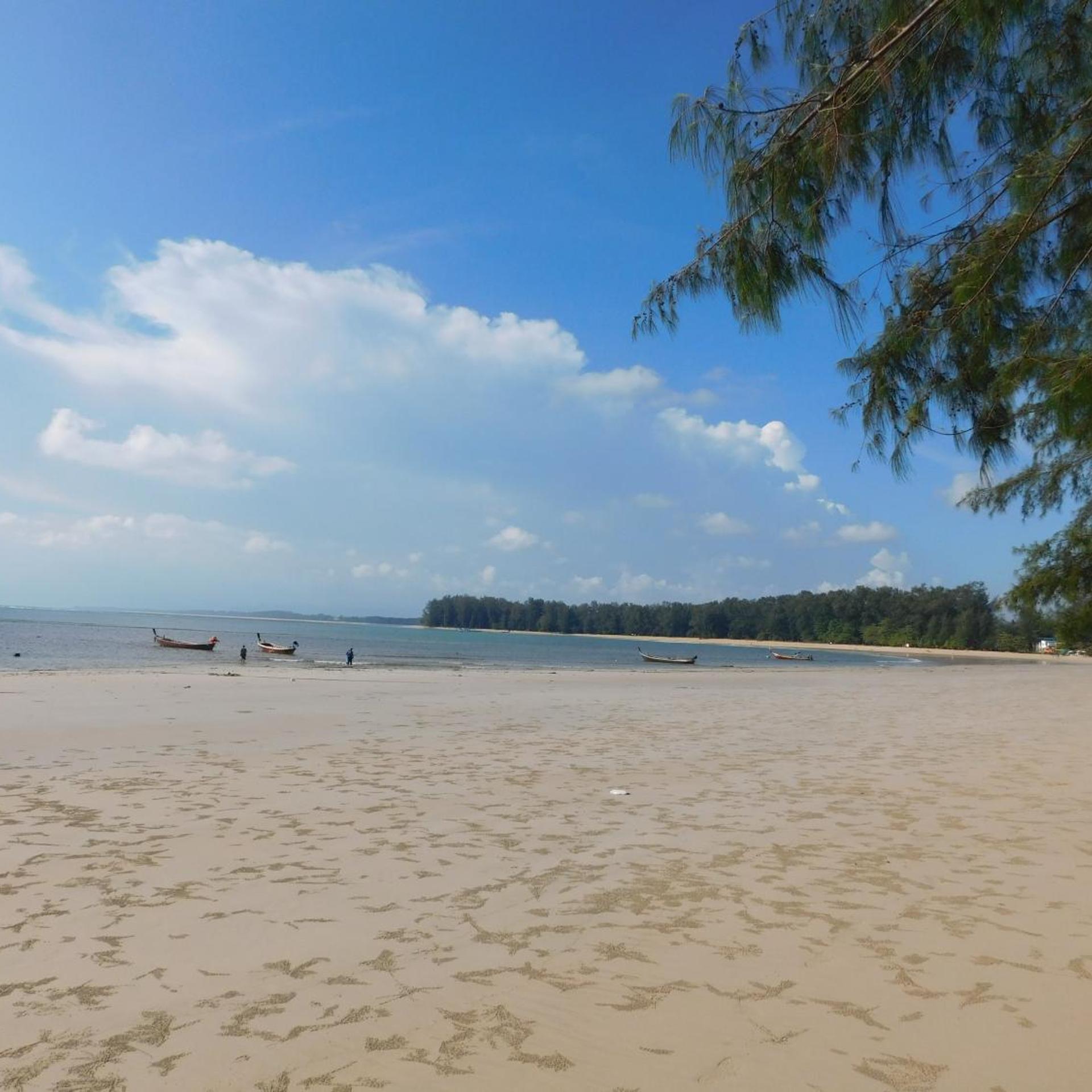 Phuket Sirinapha Resort 36/50
