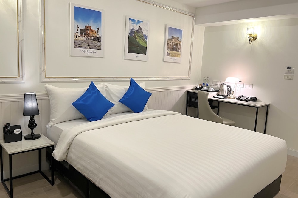 Travelier Hostel 18/59