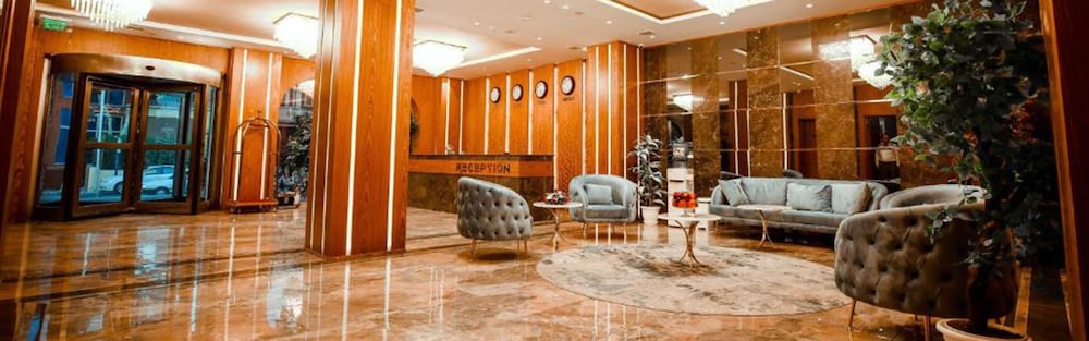 Regal Inn Hotel 35/50