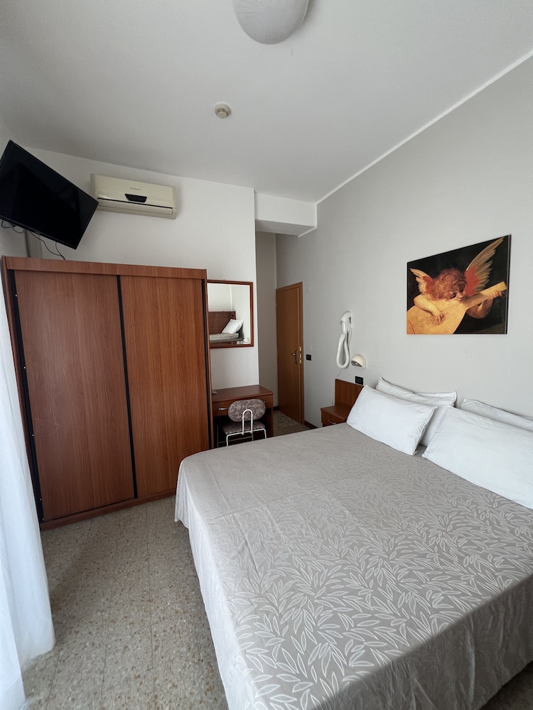 Hotel B&B Ardea Rimini 13/34