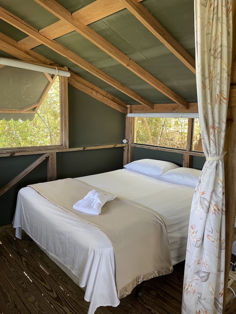 Virgin Islands Campground 9/50