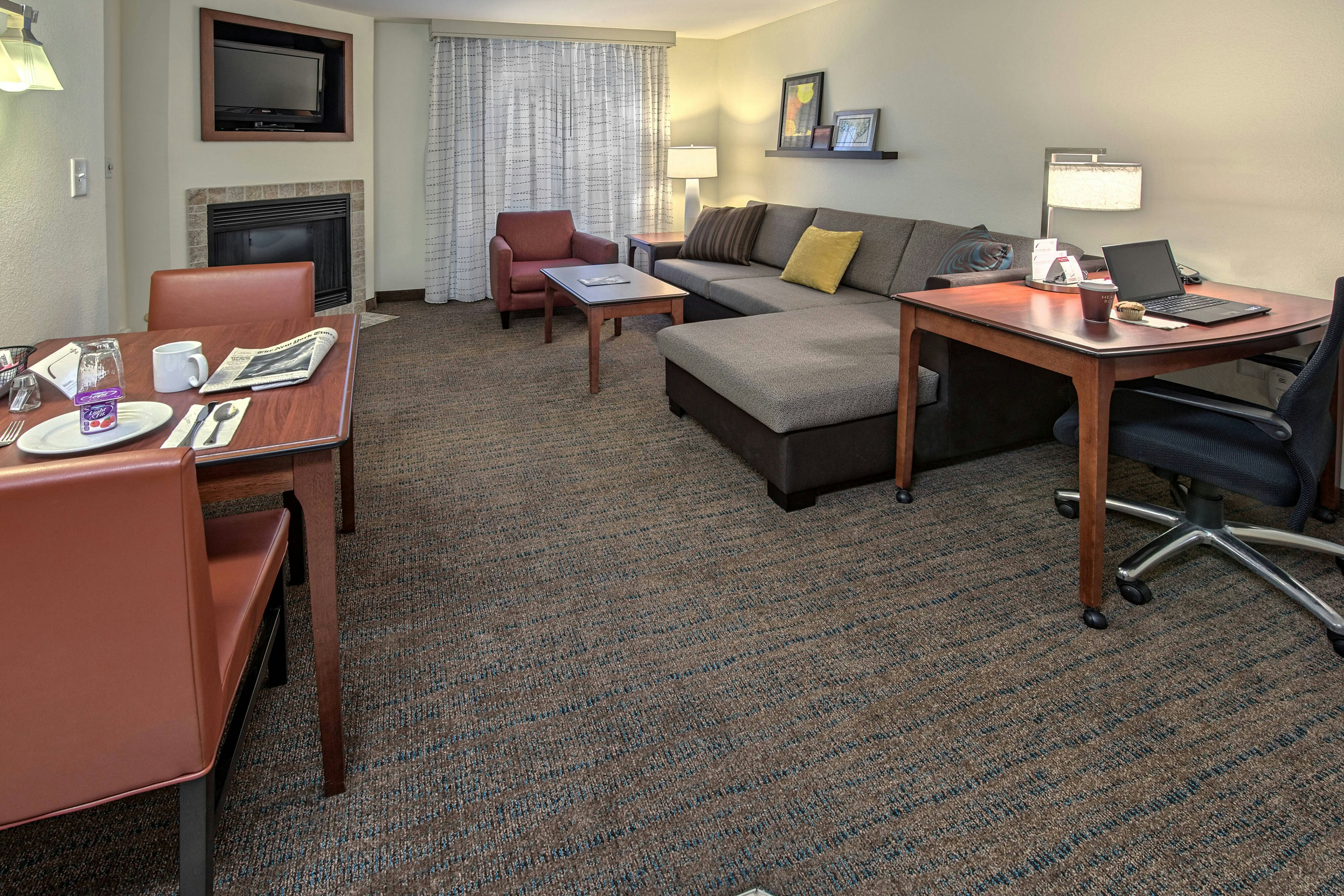 Residence Inn by Marriott Fayetteville Cross Creek 18/36