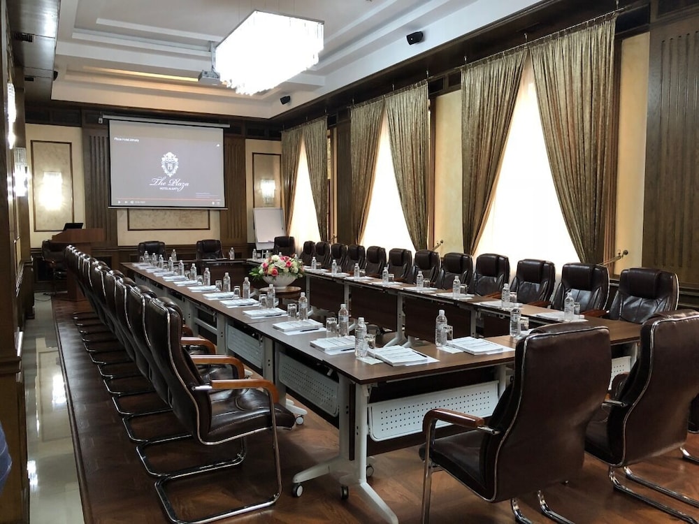 The Plaza Hotel Almaty 57/61