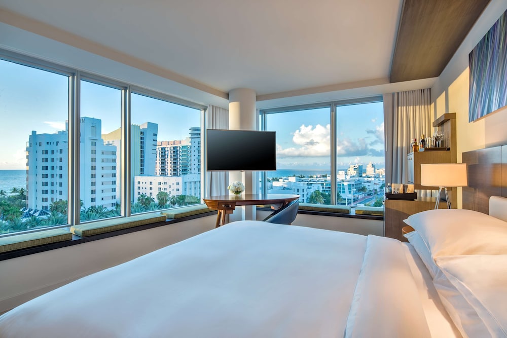 Hyatt Centric South Beach Miami 25/65