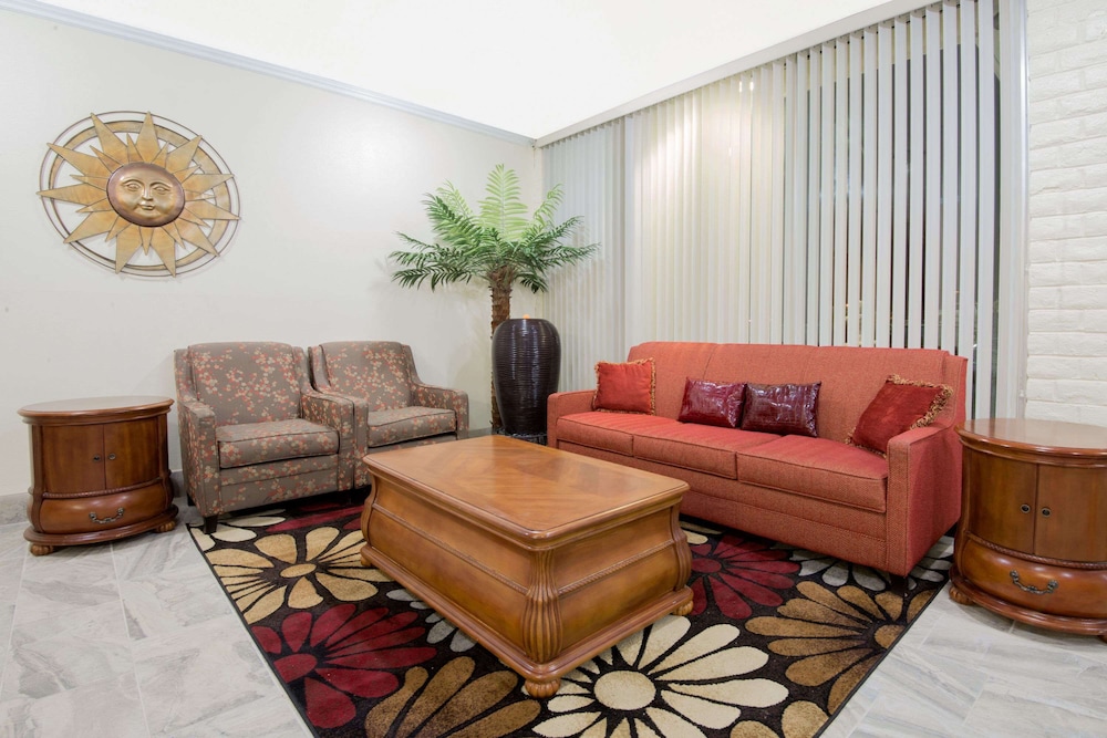 Days Inn by Wyndham Colorado City 20/30