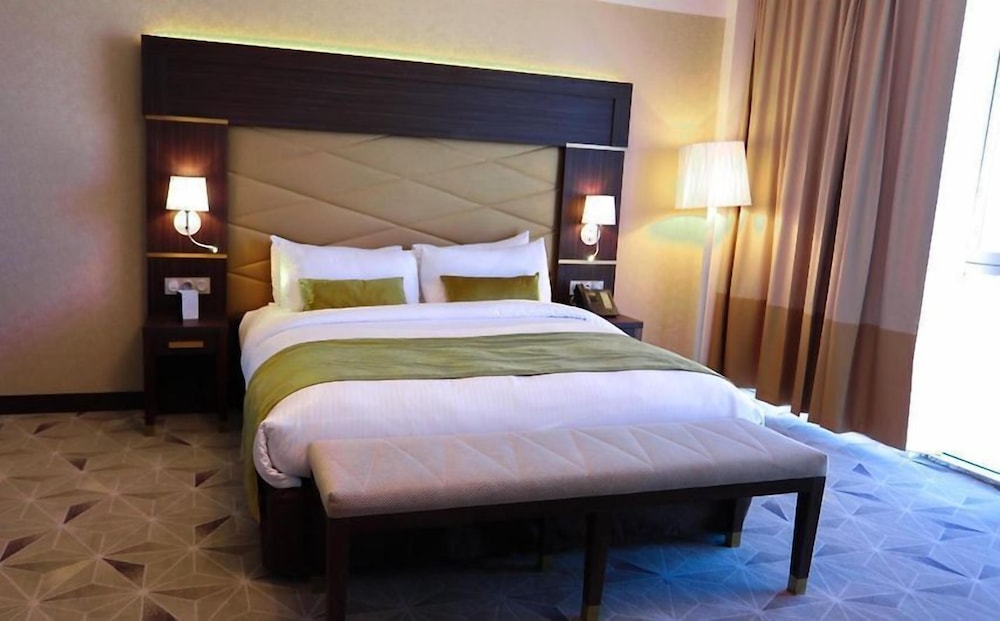 RODINA Hotel 16/49