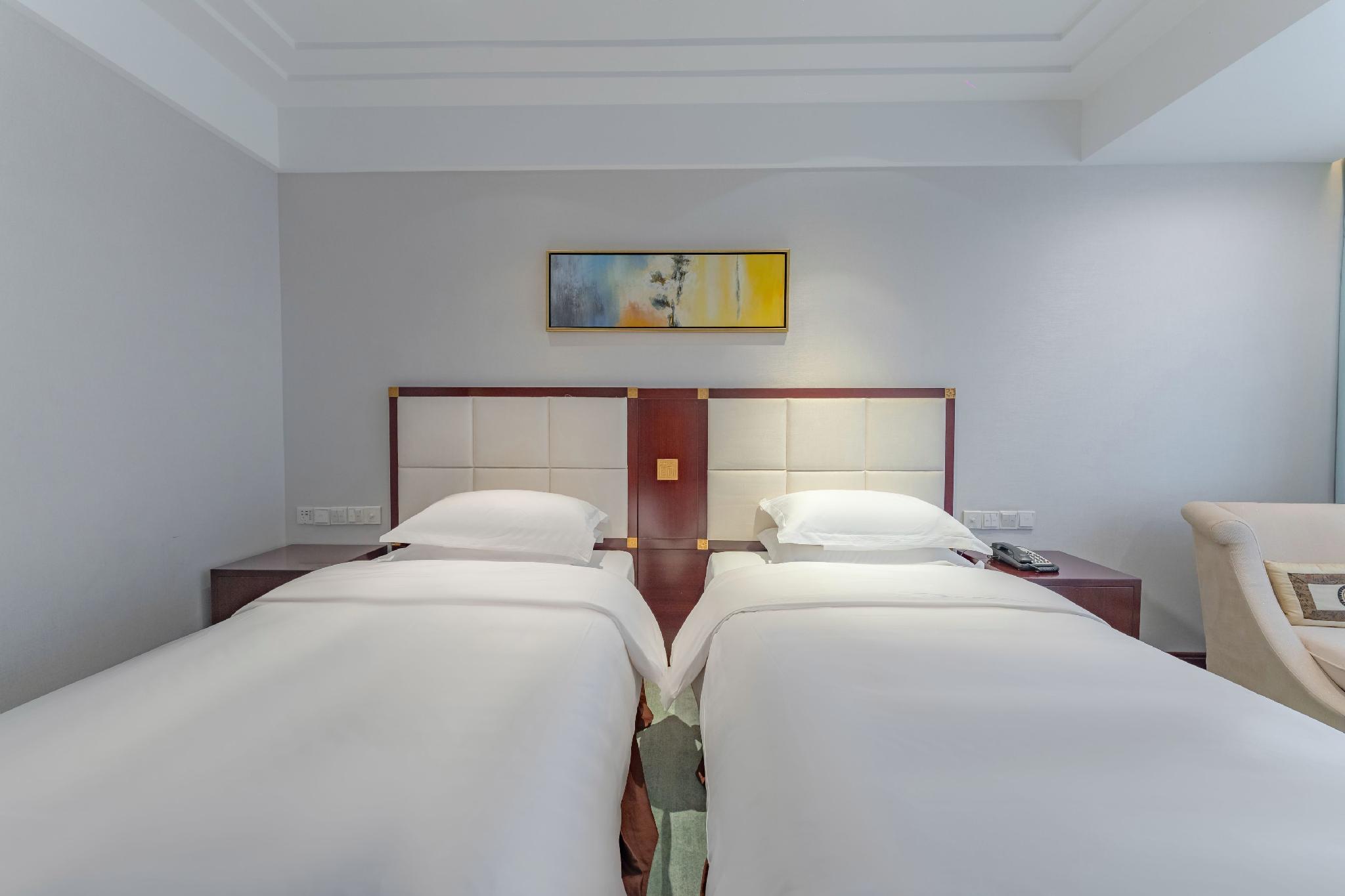 Jianguo Hotel 17/51