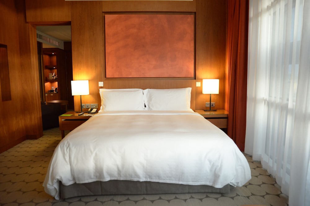 2 Bedroom Suite Plaza View   Theme Park Access