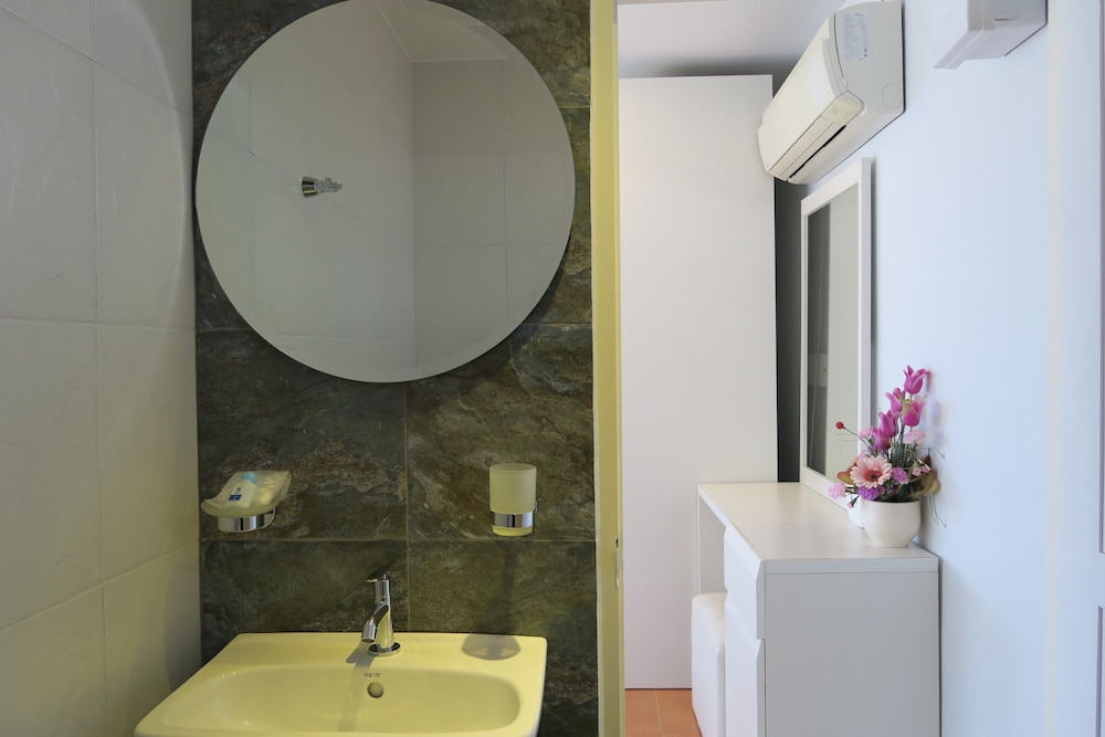 Chomtalay Resort At Had Chaosamran Beach 34/34