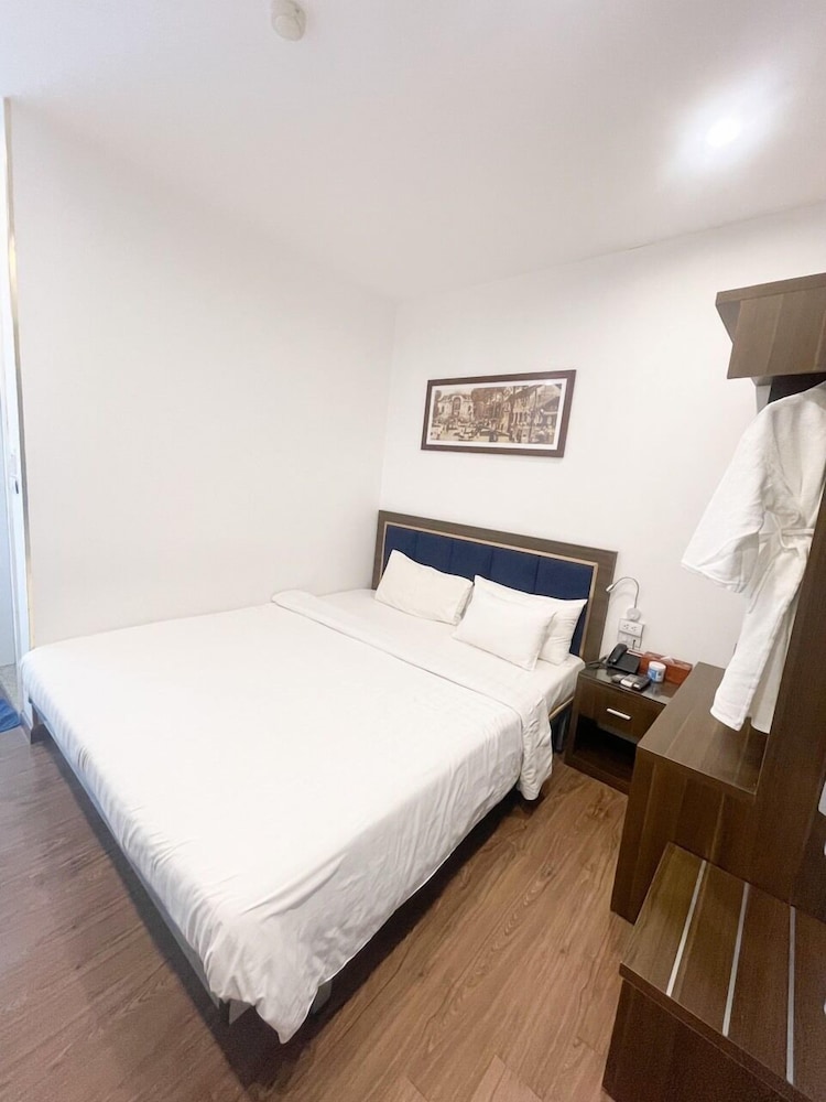 A25 Hotel - 30 An Duong 5/50