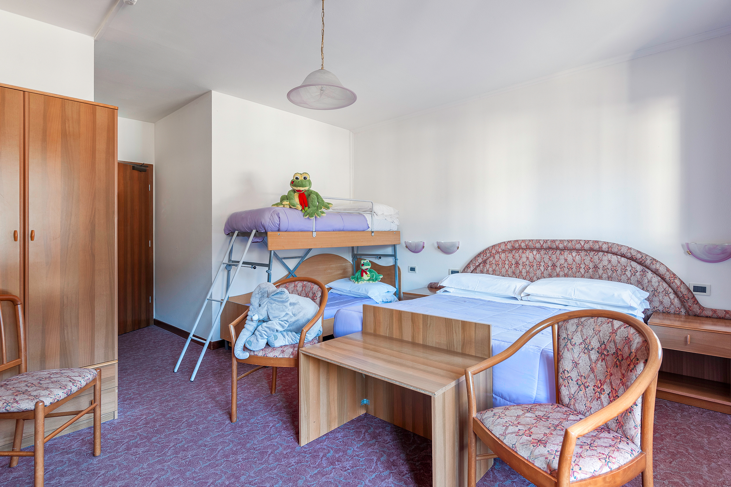 FAMILY HOTEL LA PERLA 31/53