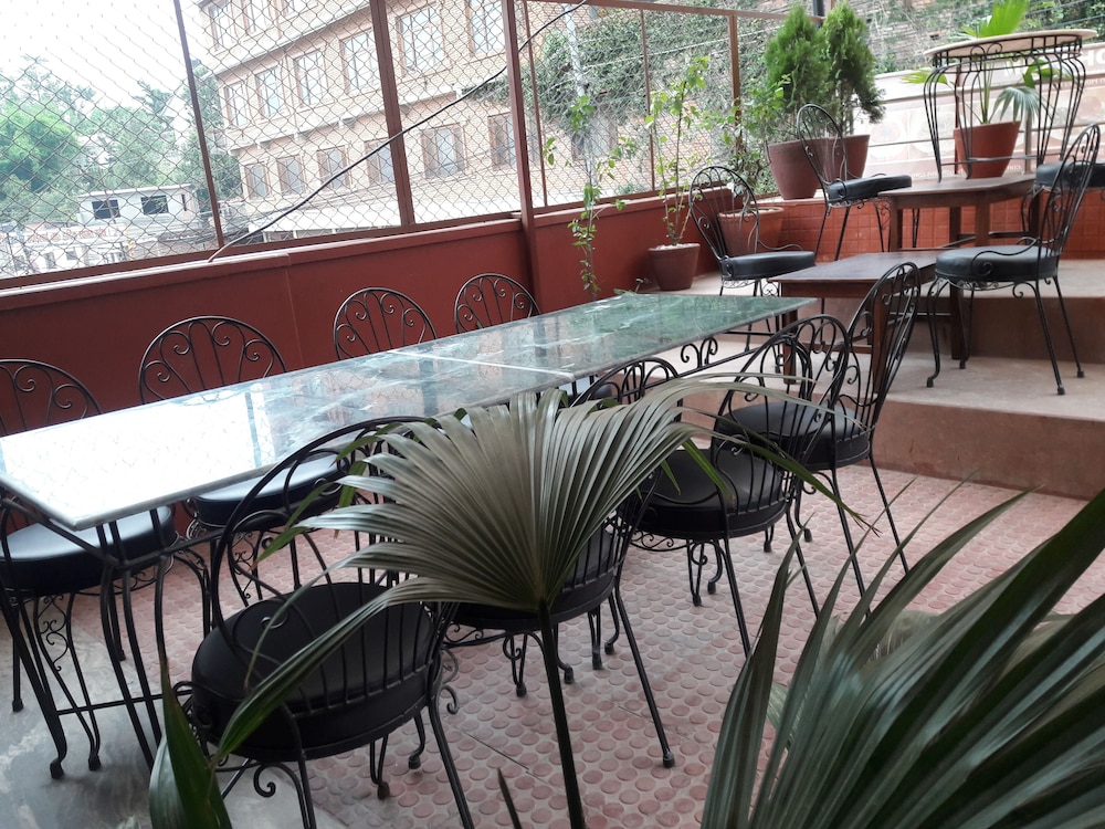The Boudha Inn 39/49