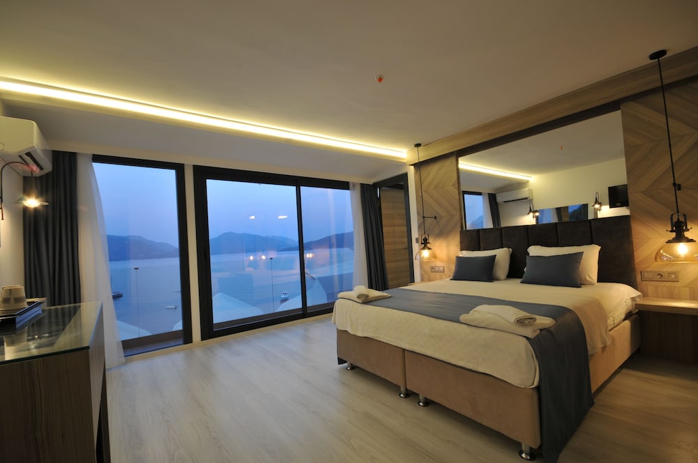 Class Beach Otel 18/50