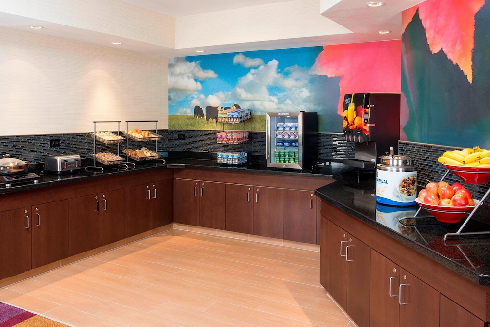 Fairfield Inn Suites Cheyenne 14/20