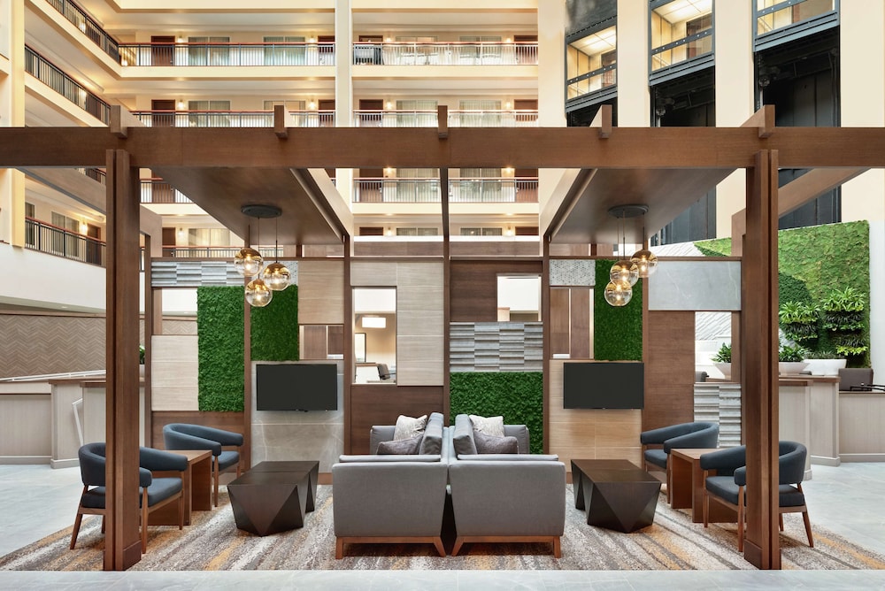 Embassy Suites by Hilton Cleveland Rockside 20/33