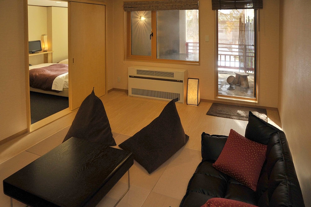 Niseko Kombuonsen Hotel Kanronomori 31/74