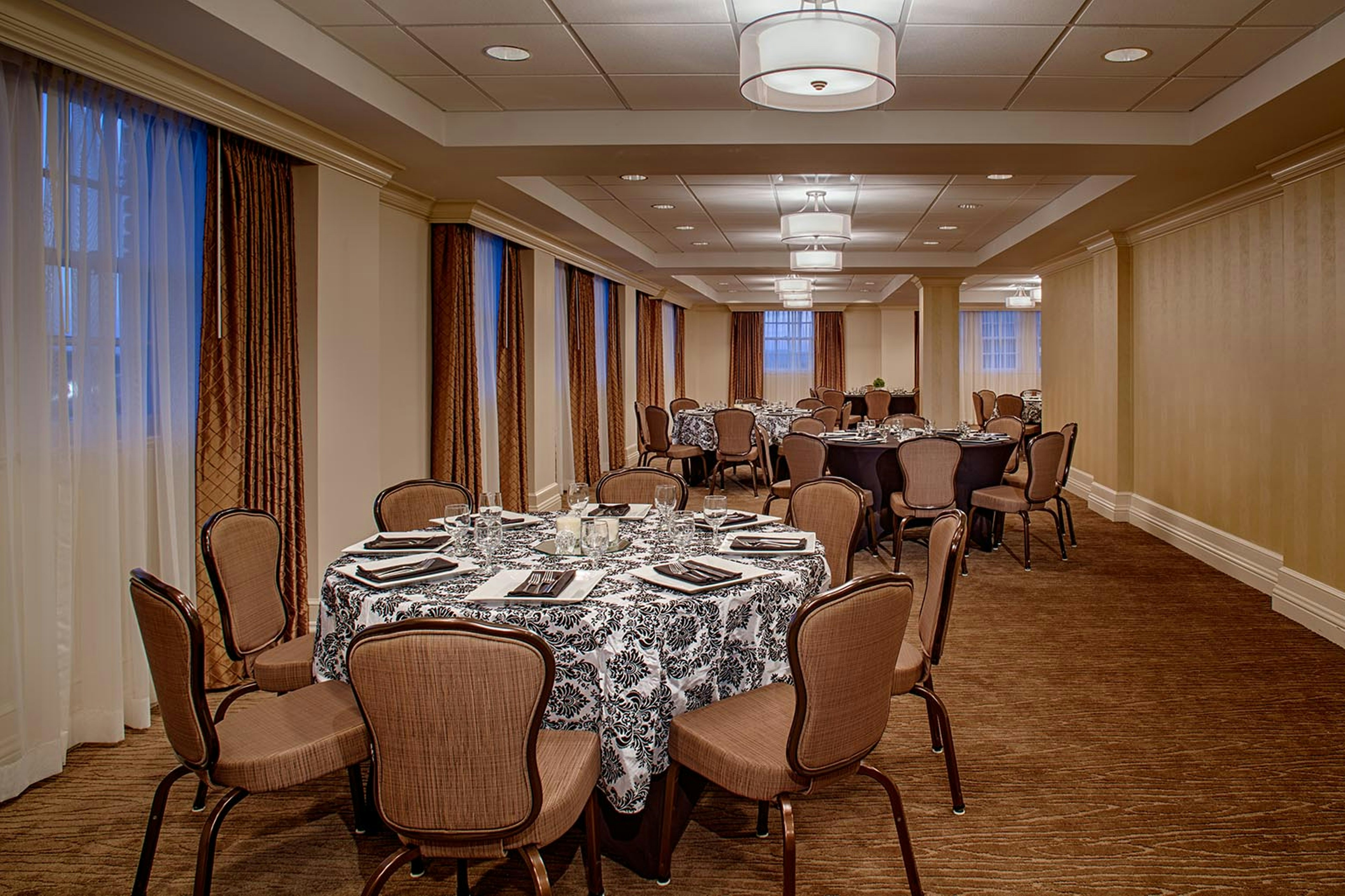 Hampton Inn & Suites Birmingham-Downtown-Tutwiler 46/47