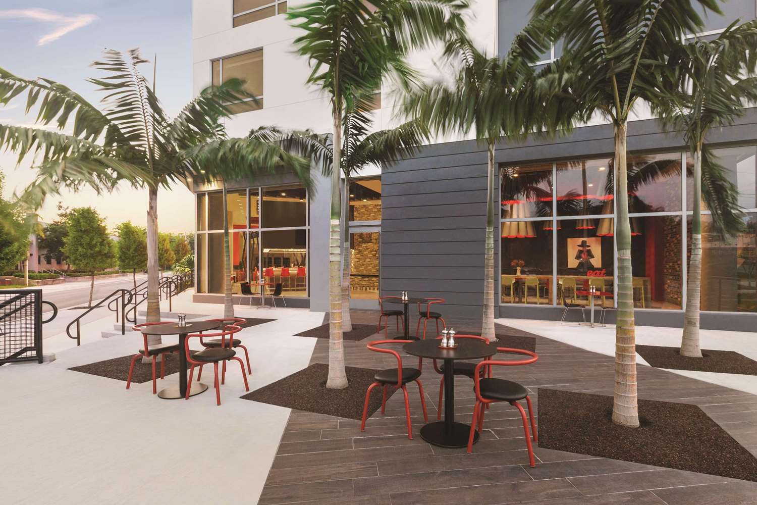 Kompose Boutique Hotel Miami Airport 23/34