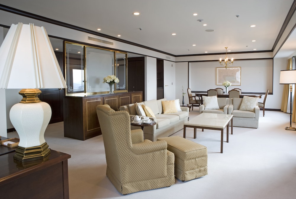 Ana Crowne Plaza Hotel Hiroshima 61/76