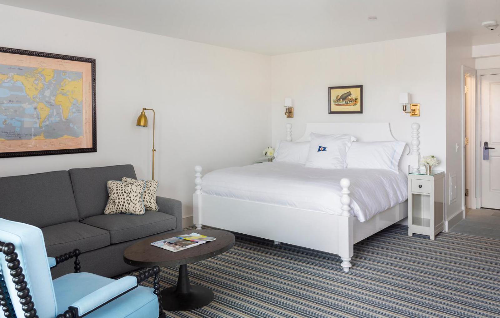 Signature, Harbor, King Bed، Baron's Cove 2/7