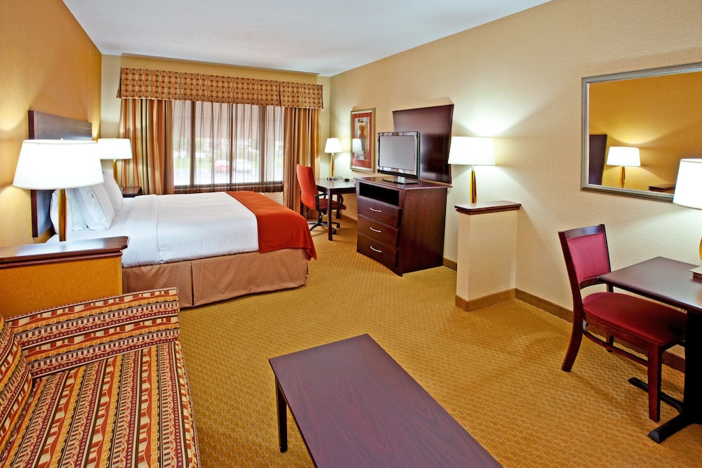 Holiday Inn Express Hotel Suites Franklin 19/61
