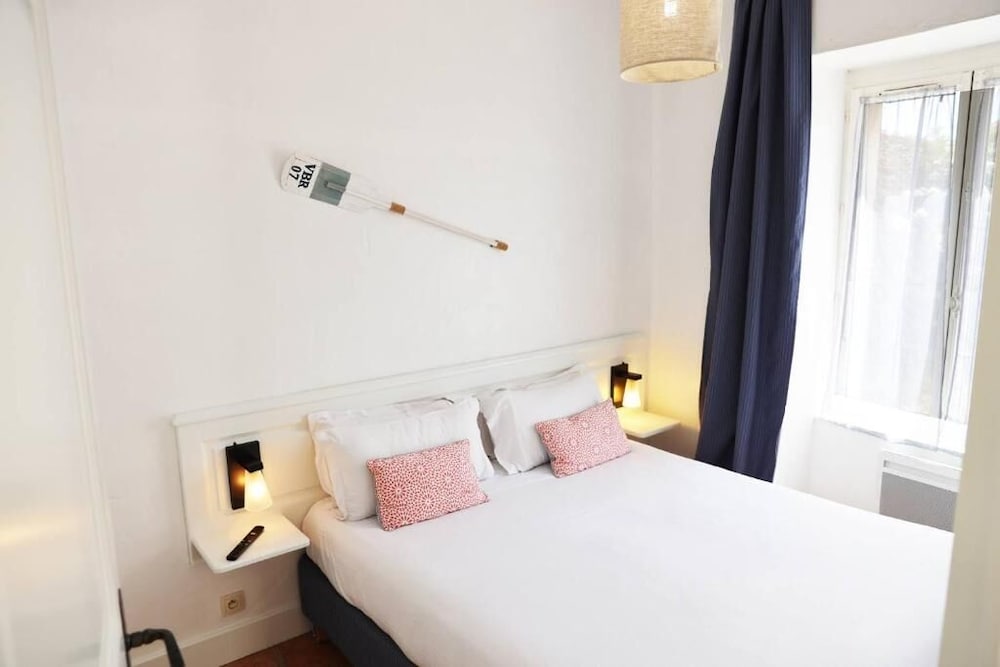 Eco-Domaine La Fontaine Hotel Spa & Residence 3/29