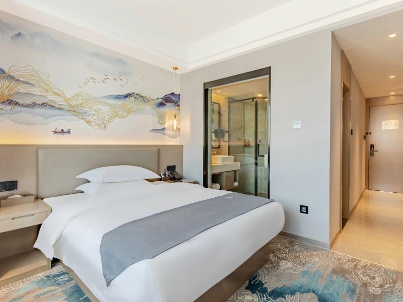 GreenTree Eastern Chizhou Changjiang Middle Road RT-Mart Hotel 22/45