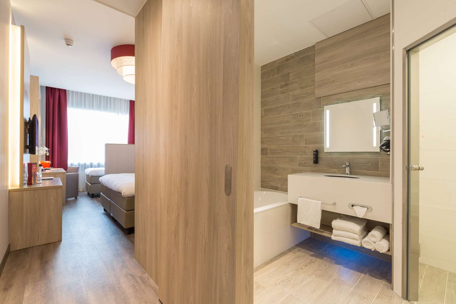 Ramada by Wyndham The Hague Scheveningen 63/63